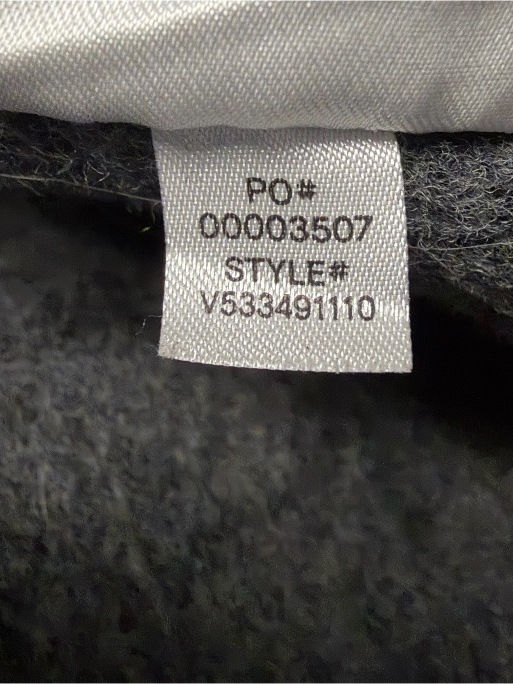 Vince blanket wool-blend coat in gray with belt - Picture 7 of 9